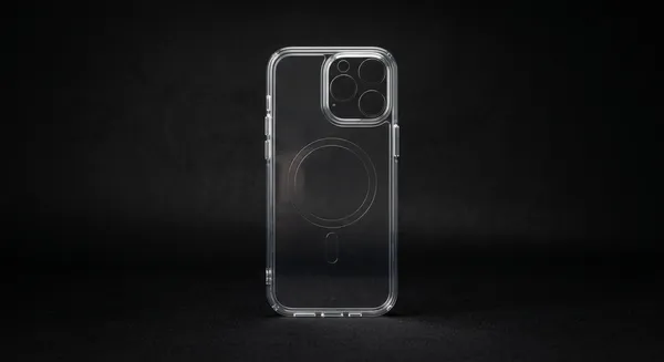Průhledný kryt iPhone 16
